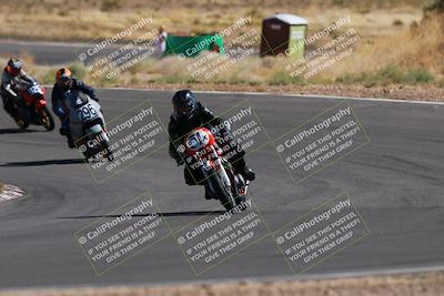 media/Apr-19-2025-AHRMA (Sat) [[3d98ca3309]]/Race/Group 8/Turn 4 part 2/